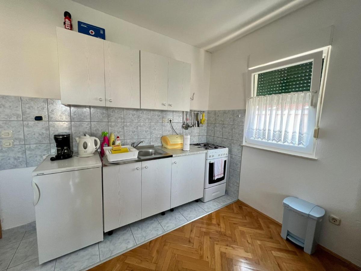 Apartment Troisa Каштела Екстер'єр фото