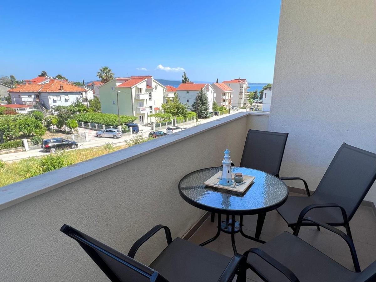 Apartment Troisa Каштела Екстер'єр фото
