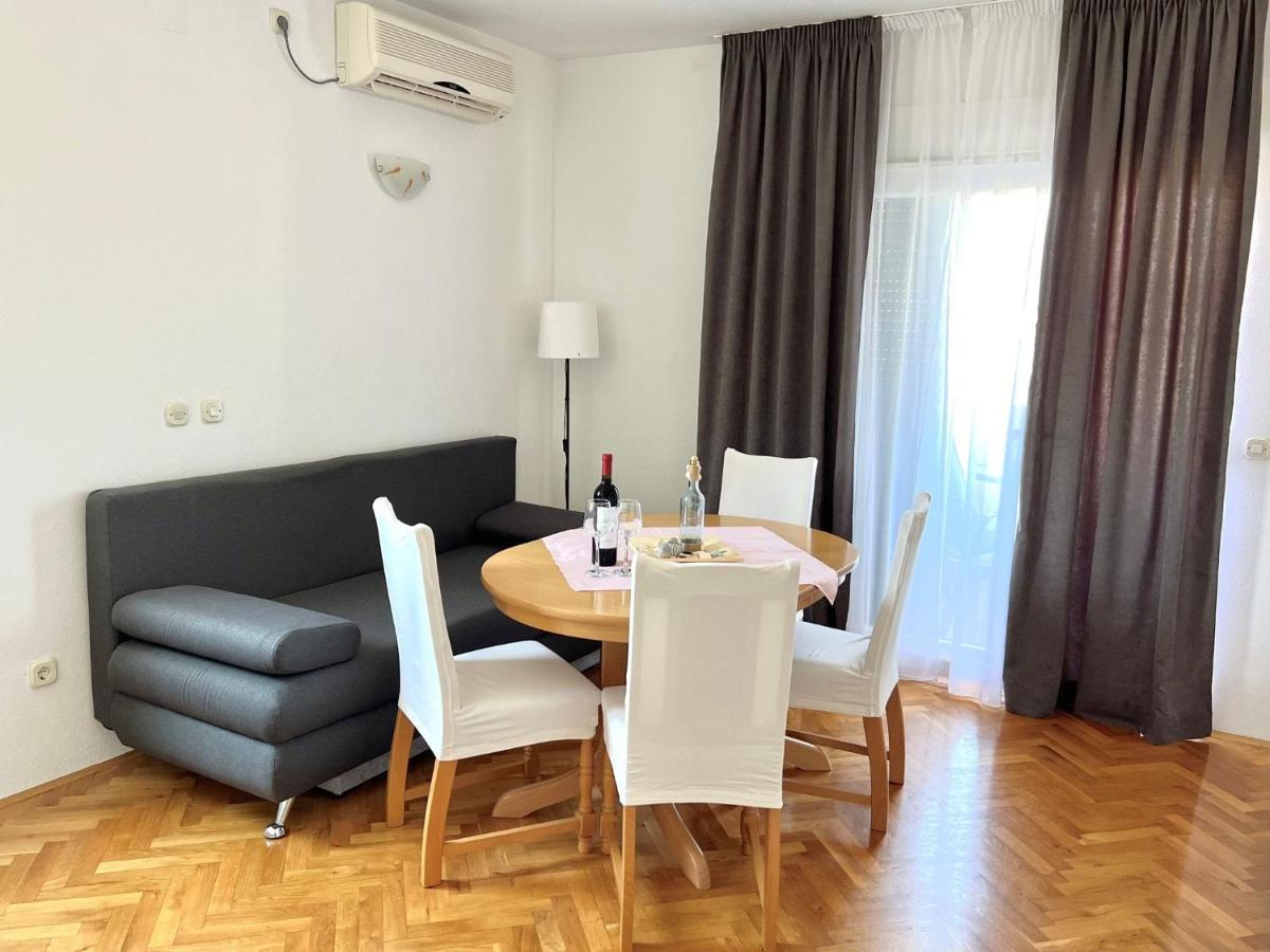 Apartment Troisa Каштела Екстер'єр фото