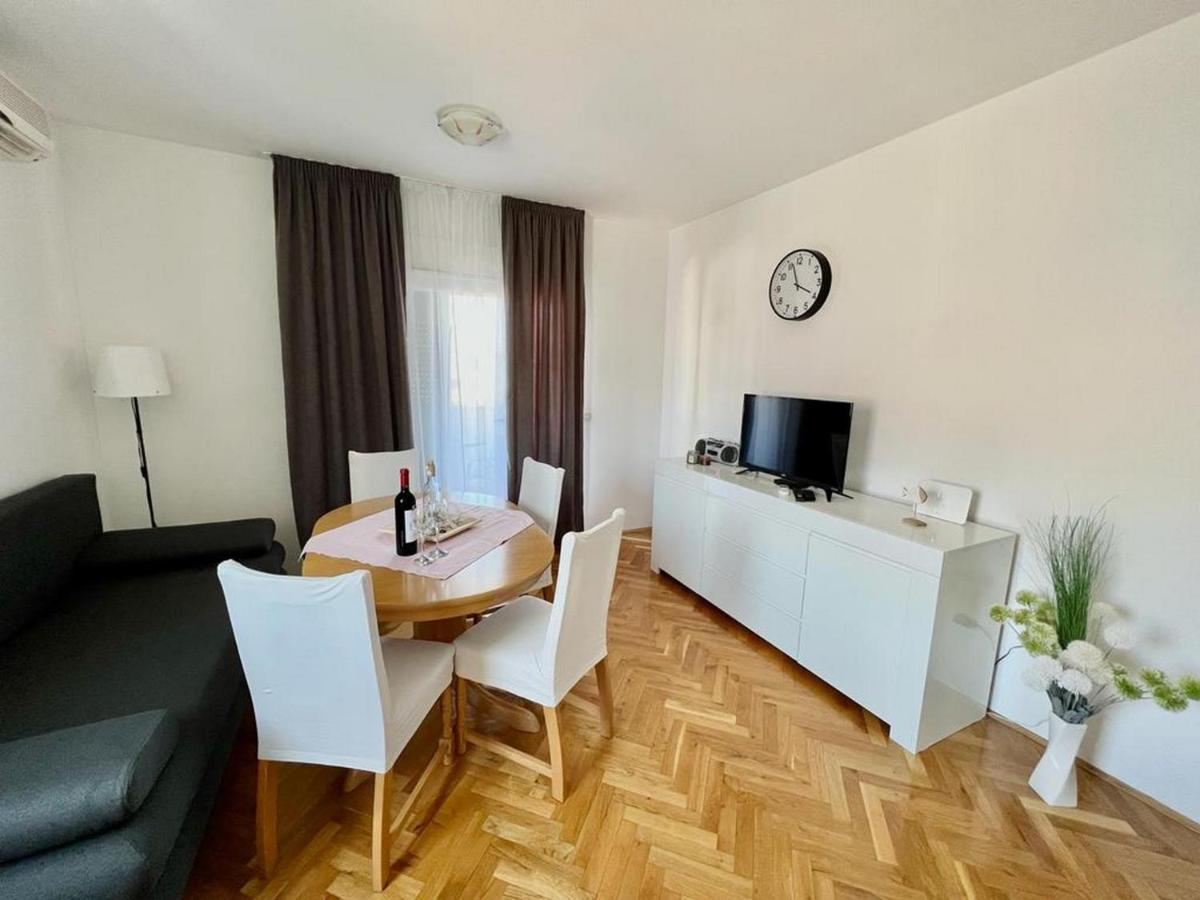 Apartment Troisa Каштела Екстер'єр фото